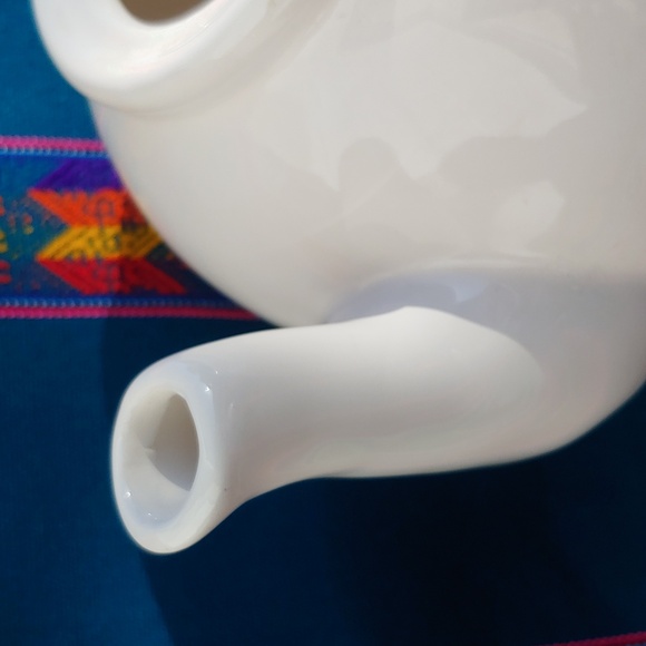 Rae Dunn Tea Ceramic Tea Pot Holds 6 Cups - Picture 8 of 16